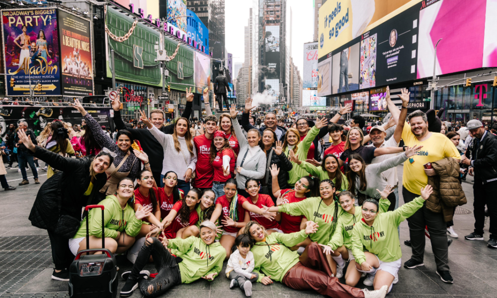 Grupo Qualité takes dancers for an immersive experience in major dance companies in Europe and the United States