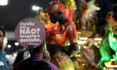 Desfile da Intendente Magalhães recebe o bloco da campanha 'Ouviu um NÃO?Respeite a decisão' (Foto: Divulgação)