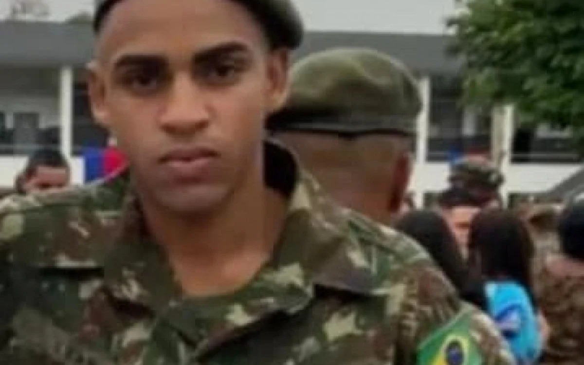 Ex-militar é assassinado a tiros após sair de barbearia em Manguinhos