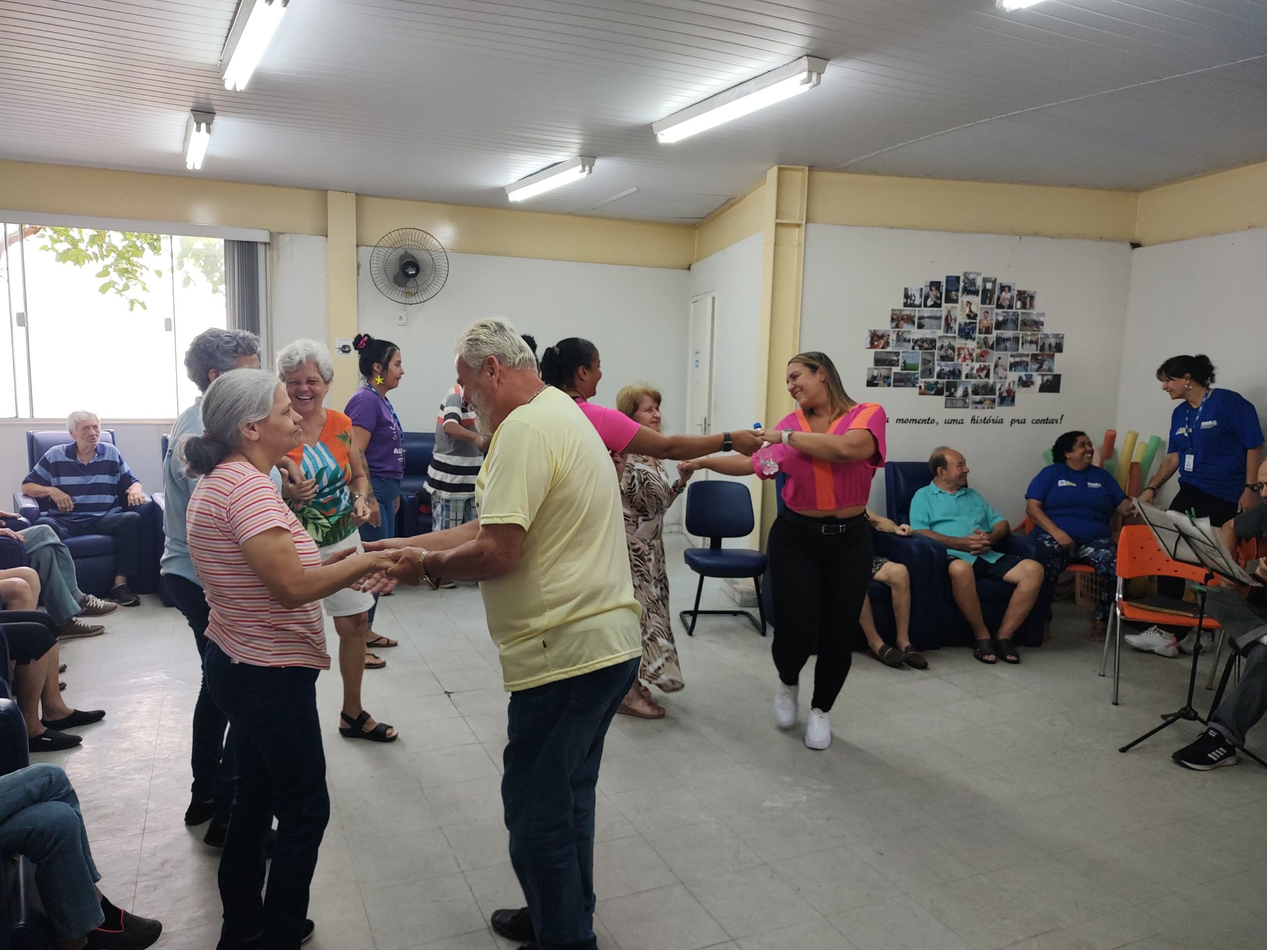 Queimados visita equipamento referência em atenção à pessoa idosa com Alzheimer em Volta Redonda (Foto: Divulgação)