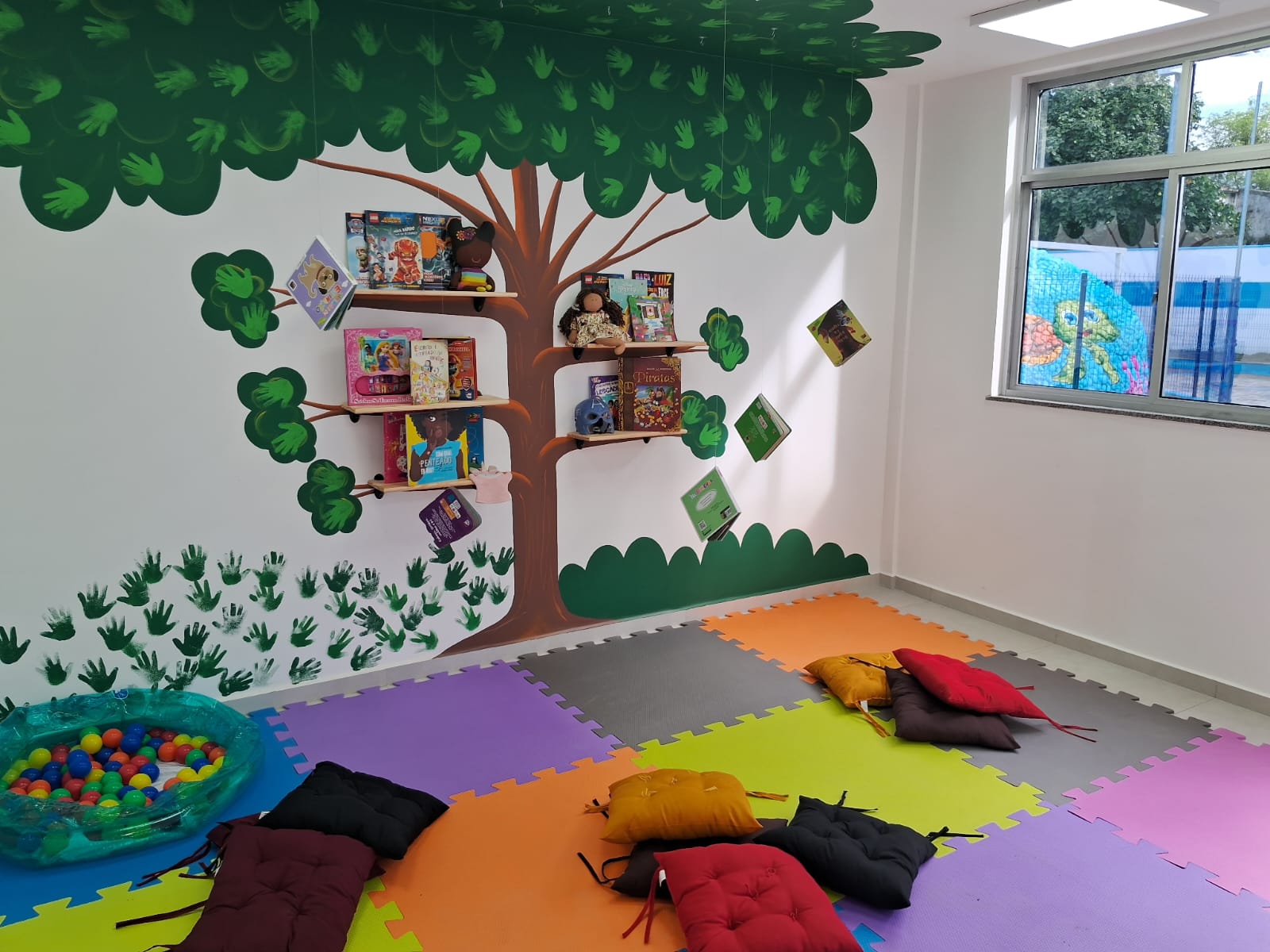 Creche Municipal Lucia de Fatima Bomfim de Castro e Silva