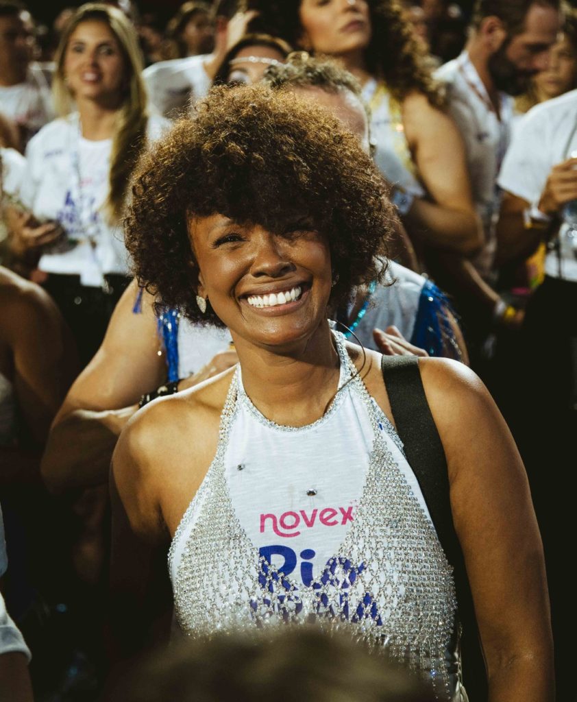 Isabel Fillardis no Camarote Novex Praia Rio