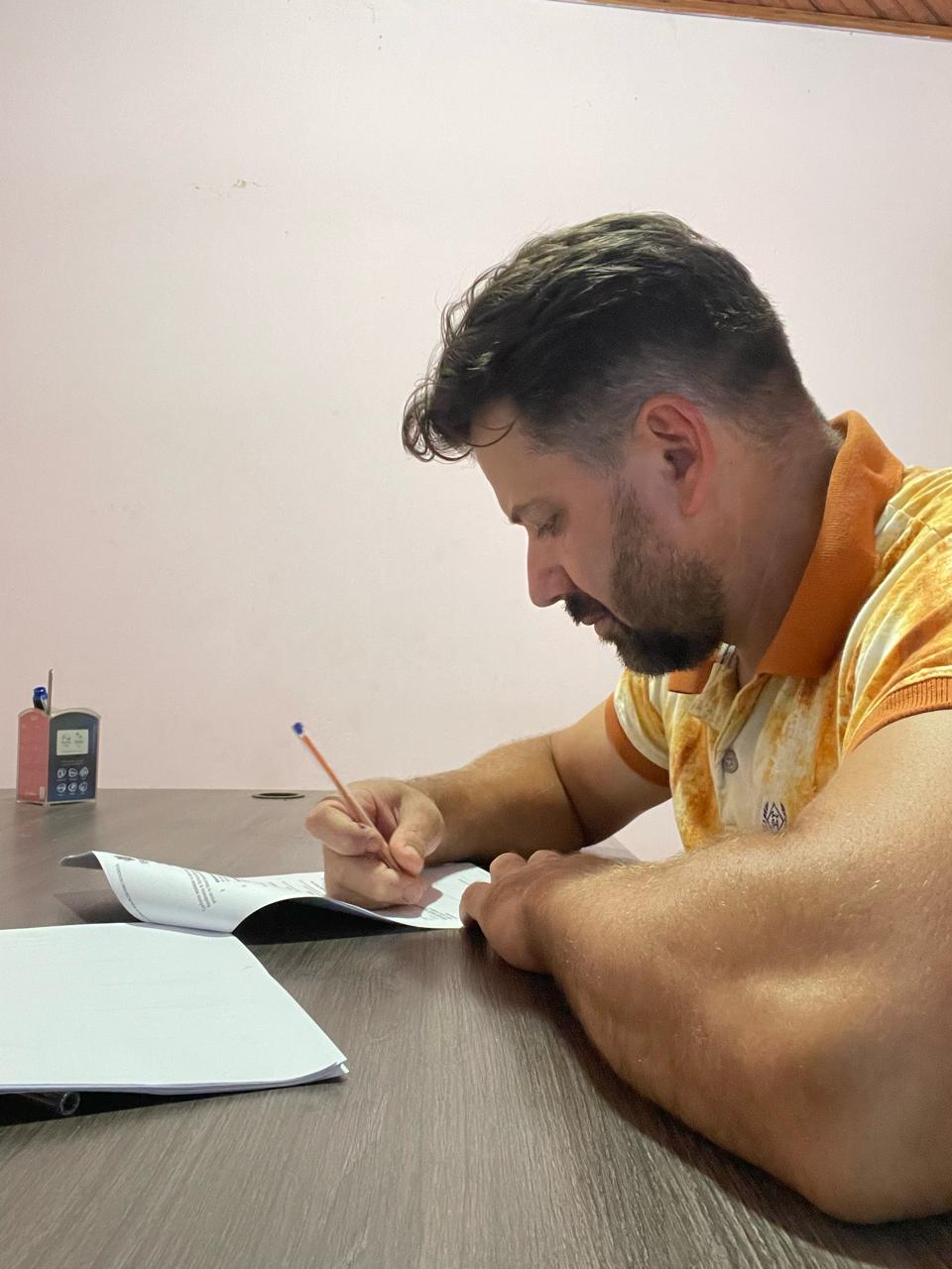 Rafael Scan fecha contrato com gravadora New Music: 'Novo momento na minha vida' (Foto: Divulgação)