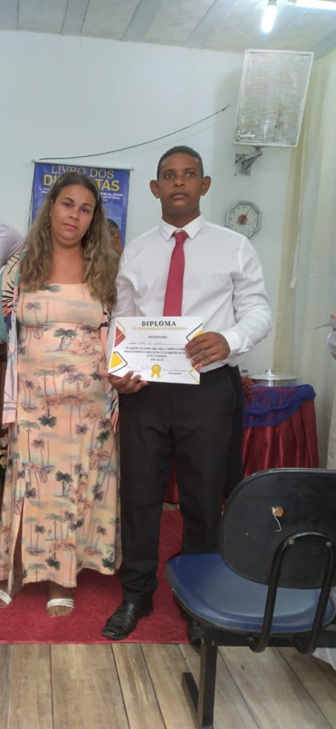 David Martins era obreiro e voltava da igreja quando foi abordado por traficantes