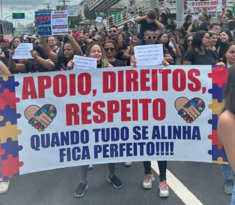 Mães atípicas denunciam convênios de saúde por descumprimento de lei