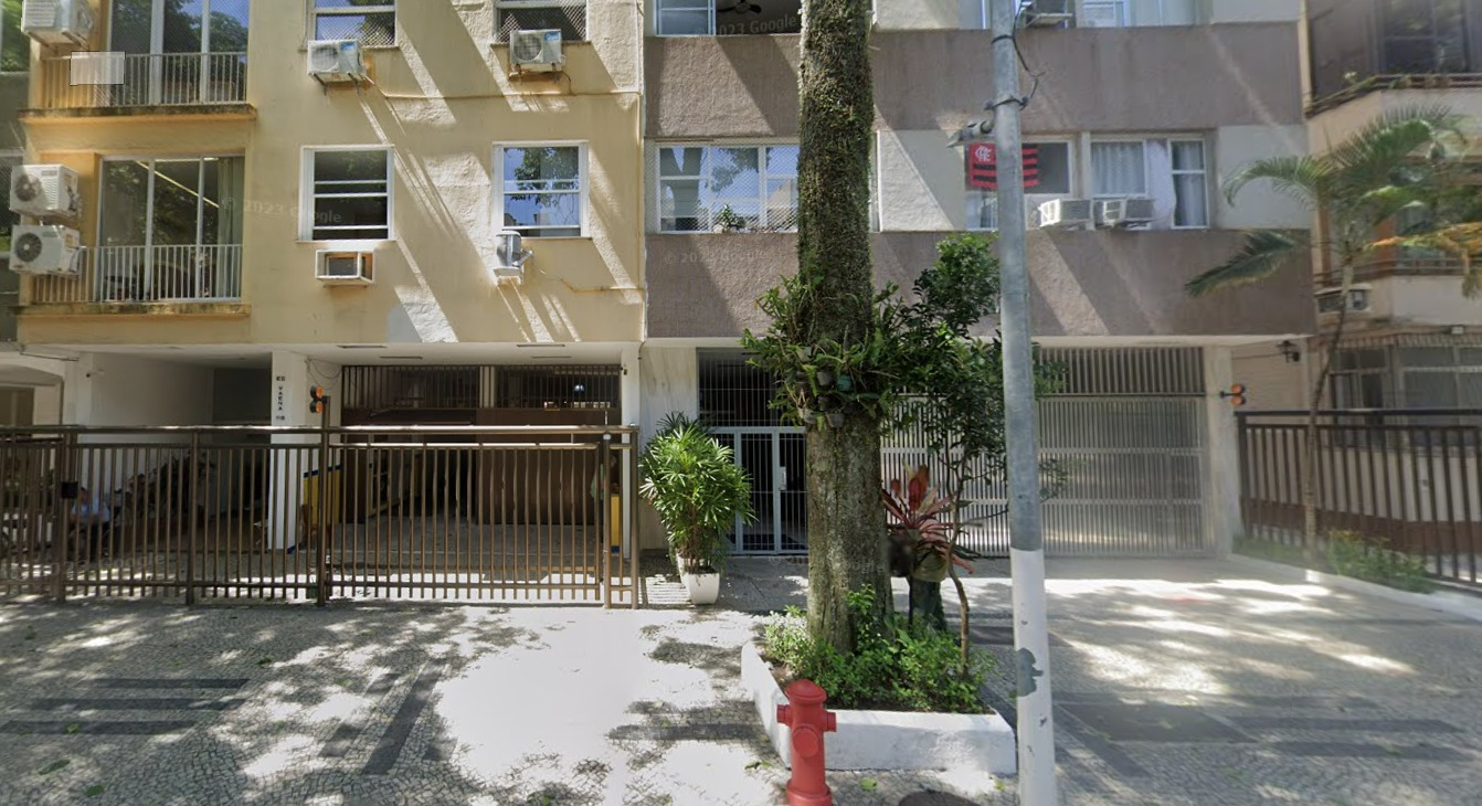 Homem morre após receber descarga elétrica em poste em Ipanema