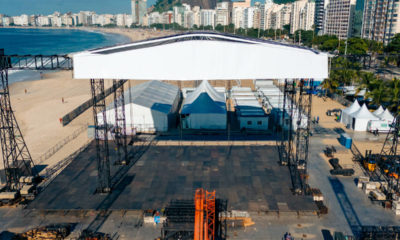 Palco do show de Madonna na Praia de Copacabana