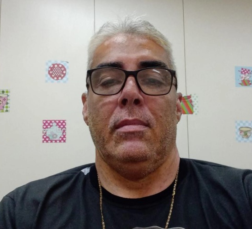 Mestre e bateria é morto em Jacarepaguá.