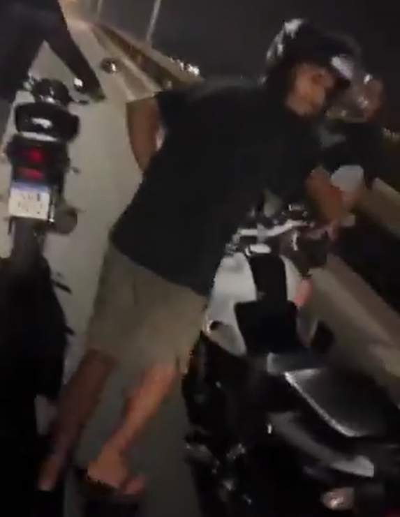 Motociclistas na ponte / Foto: Reprodução