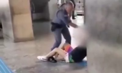 Policial dá tapa na cara de jovem no Metrô
