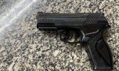 Réplica de pistola utilizada por bandido em roubo no Maracanã