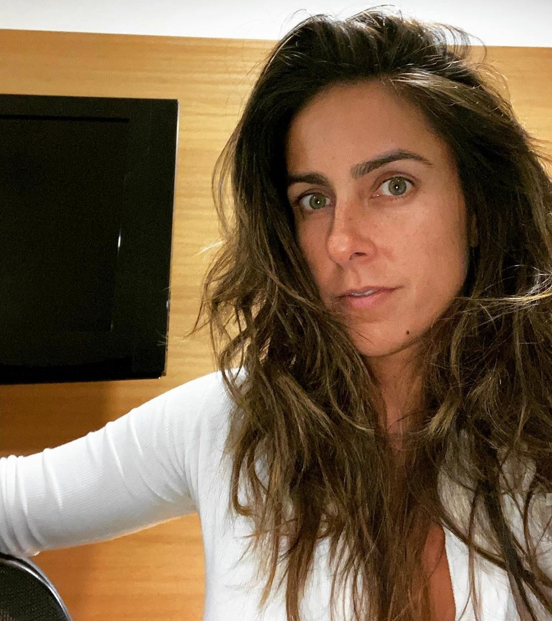 Carol Barcellos, jornalista (Foto: Reprodução/ Instagram)