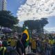 Apoiadores do ex presidente Bolsonaro em Copacabana