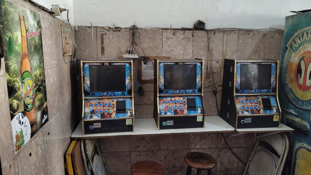 Operação contra comércios ligados ao contraventor Piruinha.