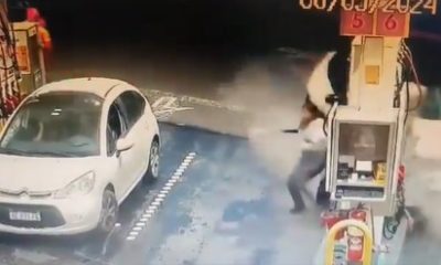 Jogador bate de carro bêbado