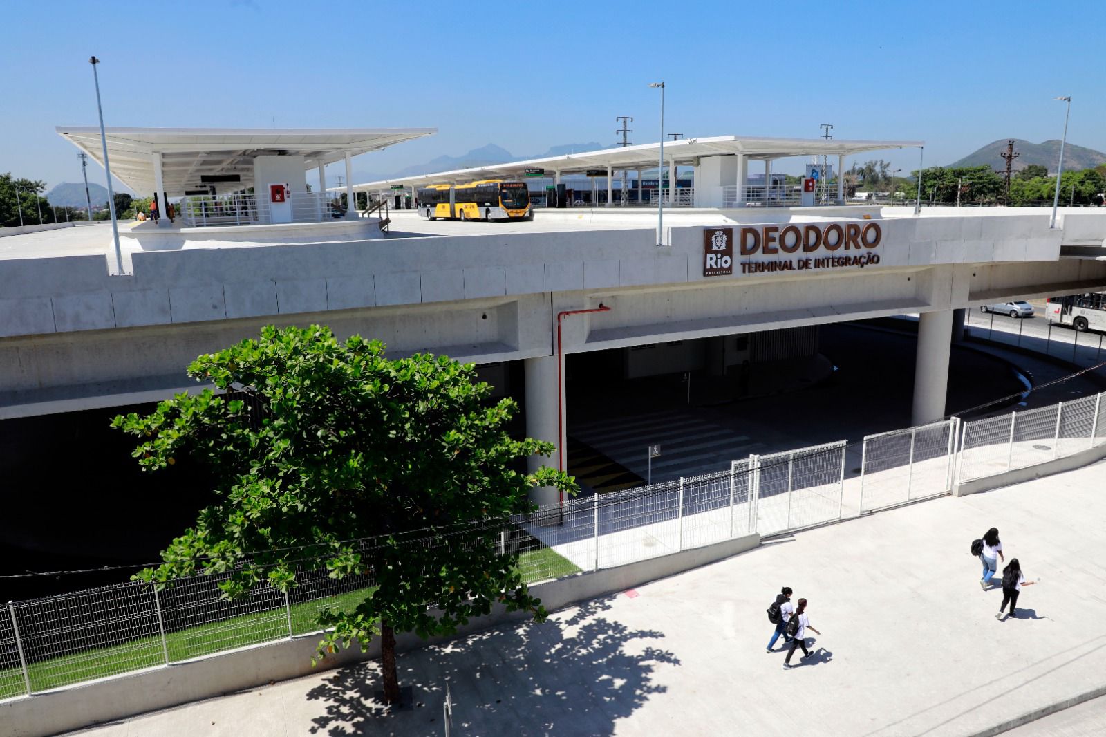 Terminal Teodoro recebe duas novas linhas de ônibus.
