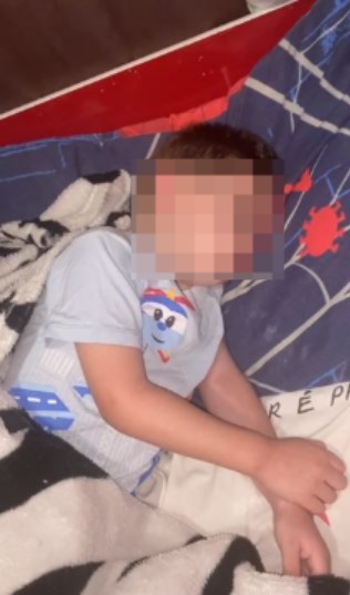 Pais de criança autista afirmam que o filho foi dopado em creche municipal do Rio.