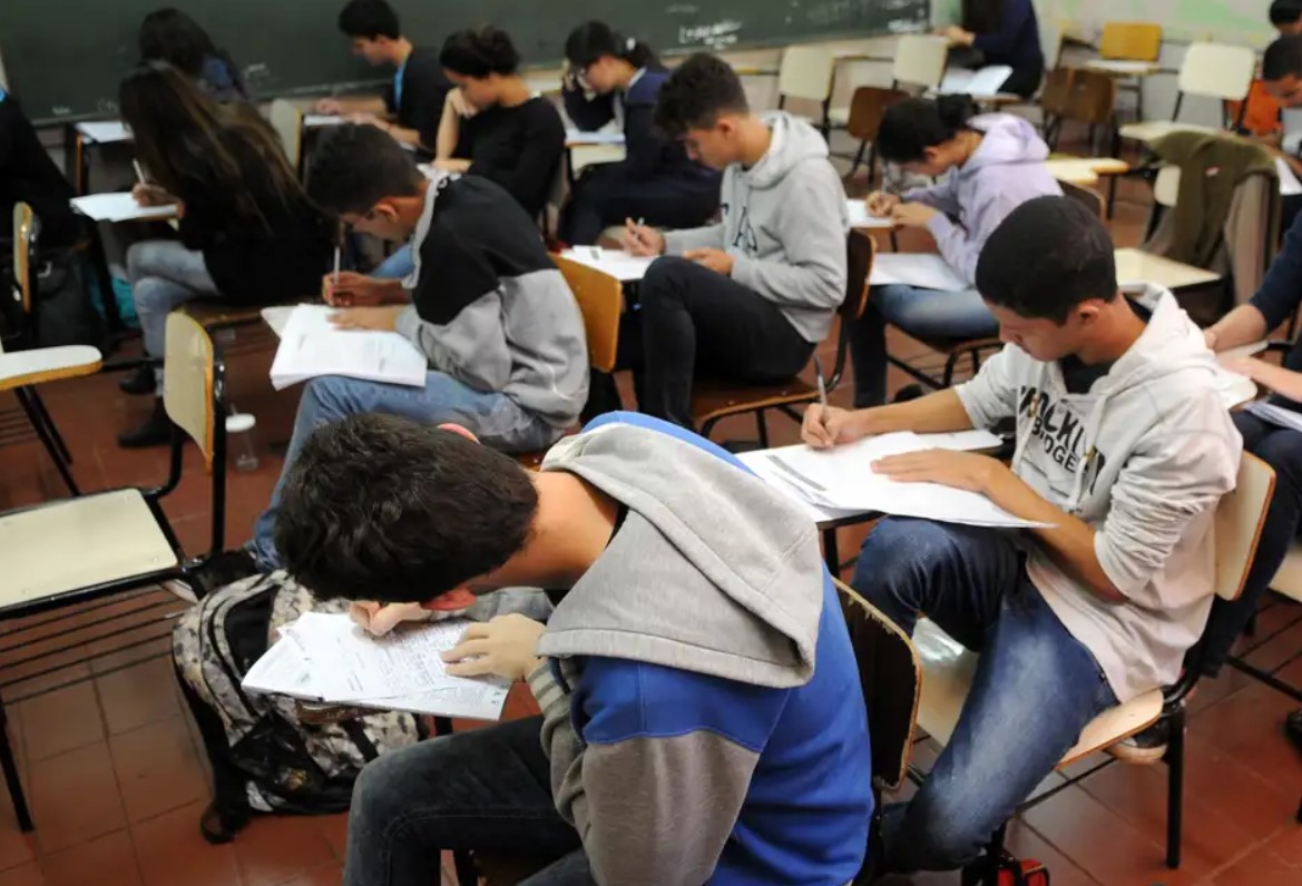 Alunos de Ensino Médio