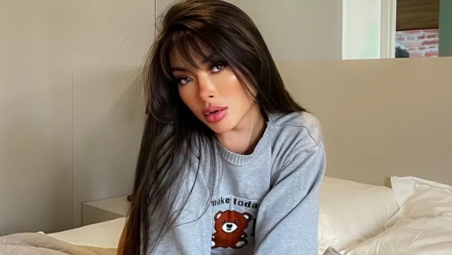 Ana Otani, idealizadora da vagina mais bonita do Brasil.