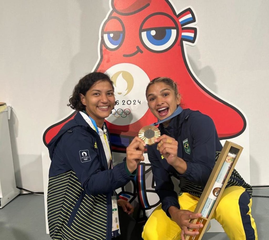 Sarah Menezes e Larissa Pimenta