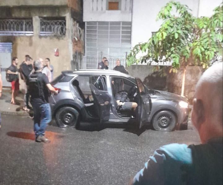 Perseguição deixa criminoso morto e comparsa ferido na Zona Norte.