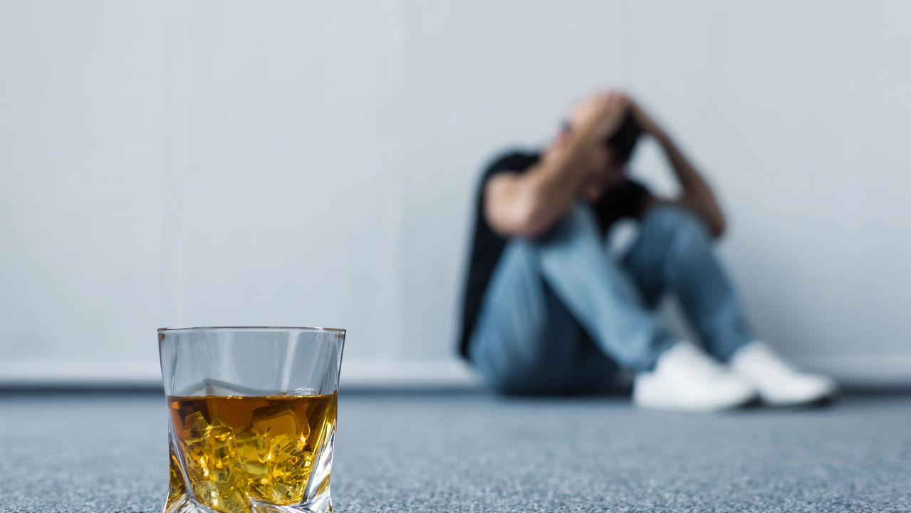 Alerta grave da OMS: Mais de 3 milhões de mortes anuais por abuso de substâncias