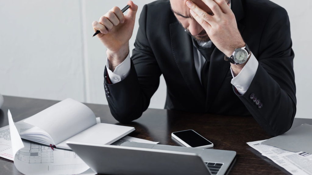 Psicologia aponta que estar sempre ocupado pode ser uma forma de evitar emoções