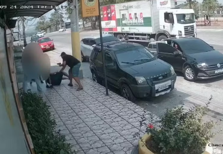 Policial baleado em Bangu