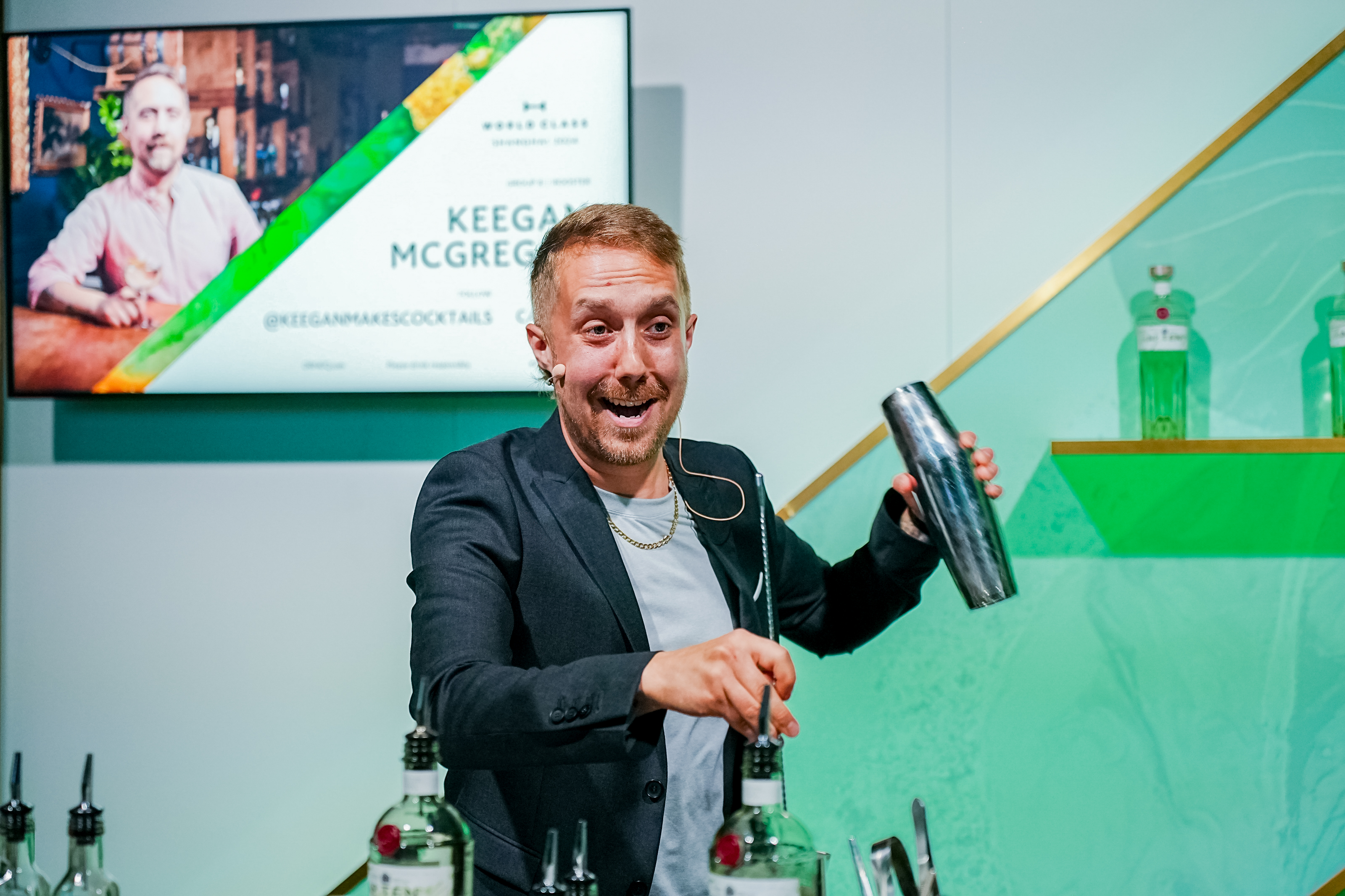 Keegan McGregor shakes his Tanqueray No.TEN Martini at the World Class Bartender of the Year Global Finals in Shanghai.jpg