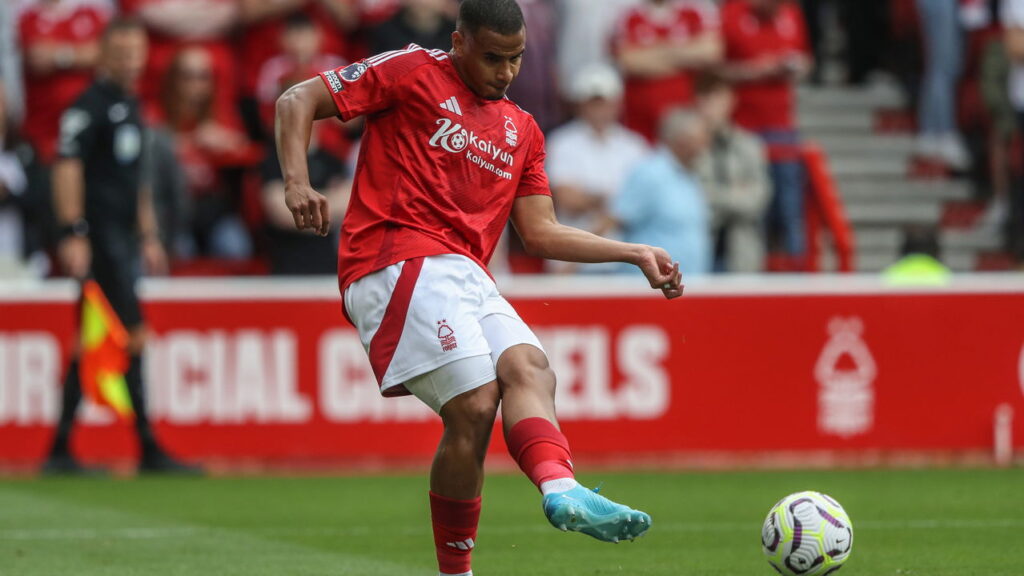 Murillo entra no radar de dois gigantes da Premier League e pode agitar a próxima janela