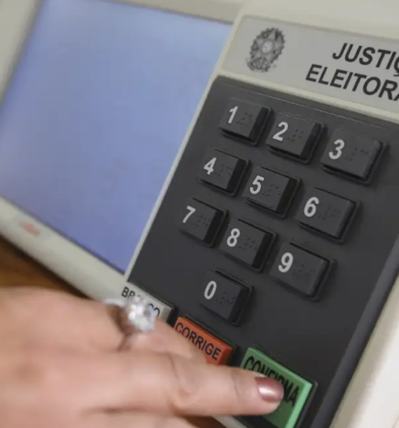 Eleições 2024 evidenciam baixa representatividade feminina na política, aponta estudo