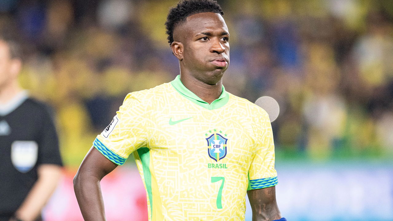 Jornal culpa Neymar pelo fracasso de Vinicius Júnior pela seleção brasileira