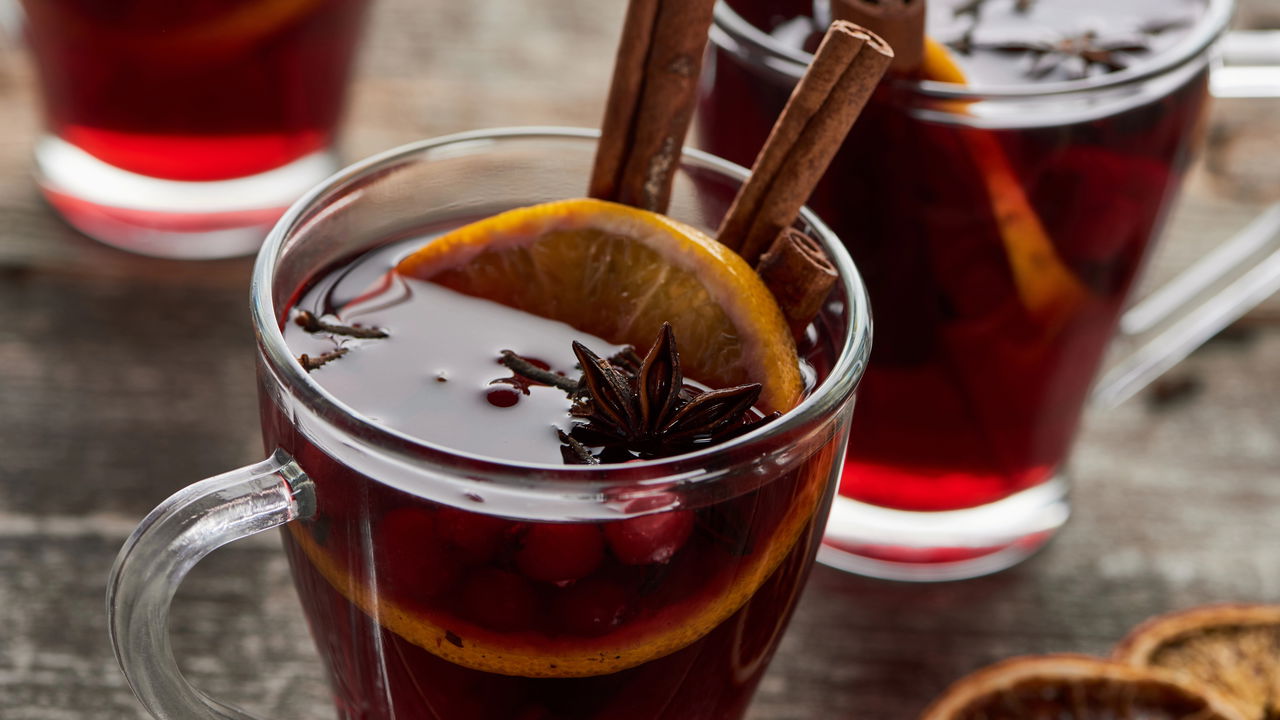 Desvende o mistério do chá de três ingredientes! Veja ele faz por você!