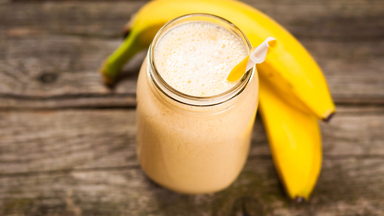 Smoothies proteicos: deliciosas bebidas para potencializar o ganho de massa muscular
