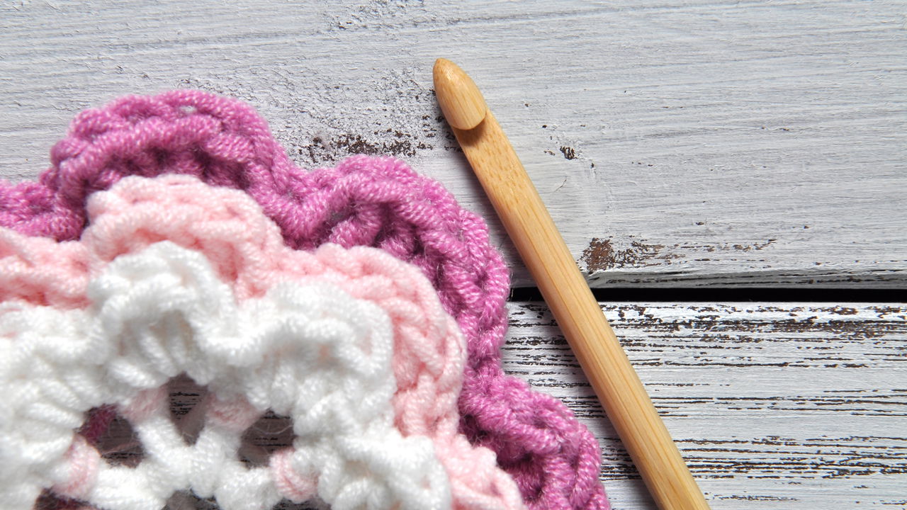 Como escolher o caminho de mesa de crochê perfeito para sua casa