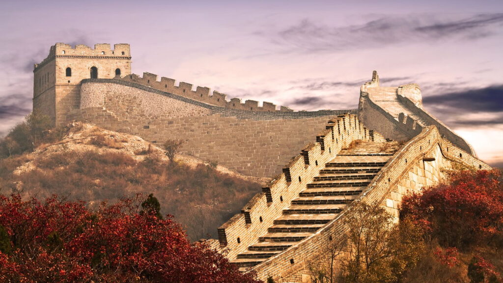 Arqueólogos abriram a Grande Muralha da China e encontraram um tesouro de artefatos