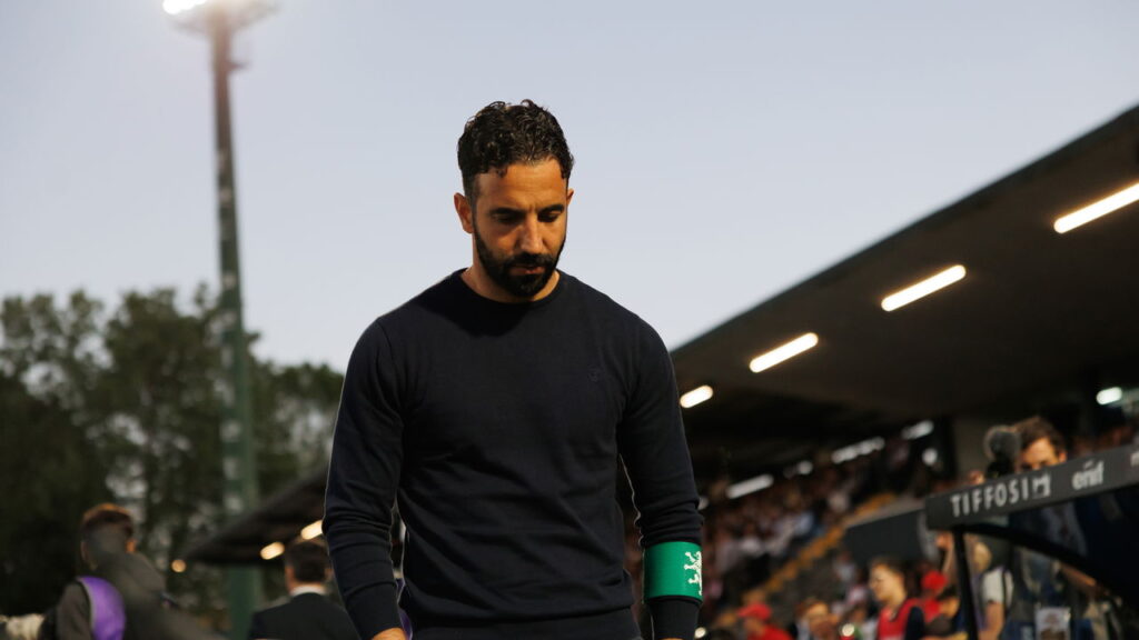 Manchester United enfrenta pressão máxima antes da final europeia