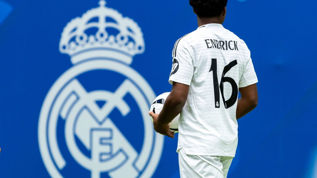 O revés que atrasa a estreia de Endrick e preocupa o Real Madrid