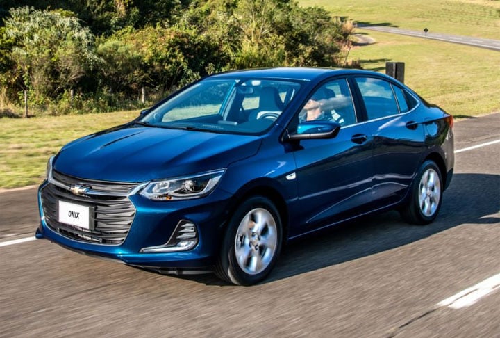 Esquecido por muitos motoristas, sedã turbo da Chevrolet por R$ 77 mil ainda entrega ótimo custo-benefício