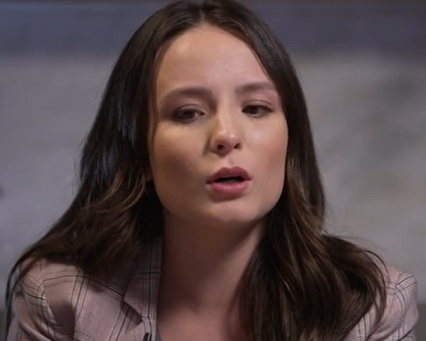 Larissa Manoela detona elenco do Power Couple e recebe 'coice' da web