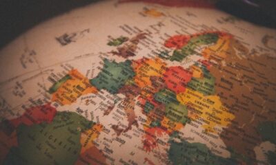 Praias que chamam a atenção na Europa e são atrações turísticas