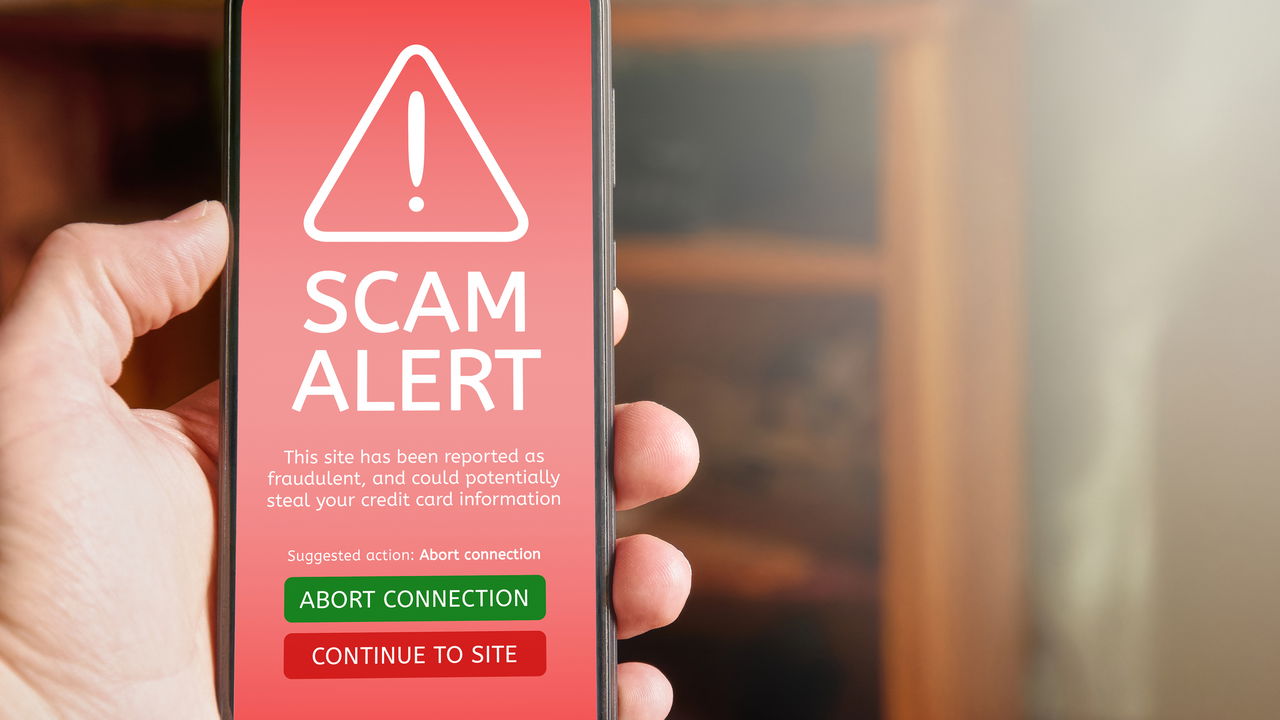 Cuidado! O que você nunca deve fazer com seu celular