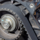 Ignorar a correia de acessórios pode gerar falhas graves no motor