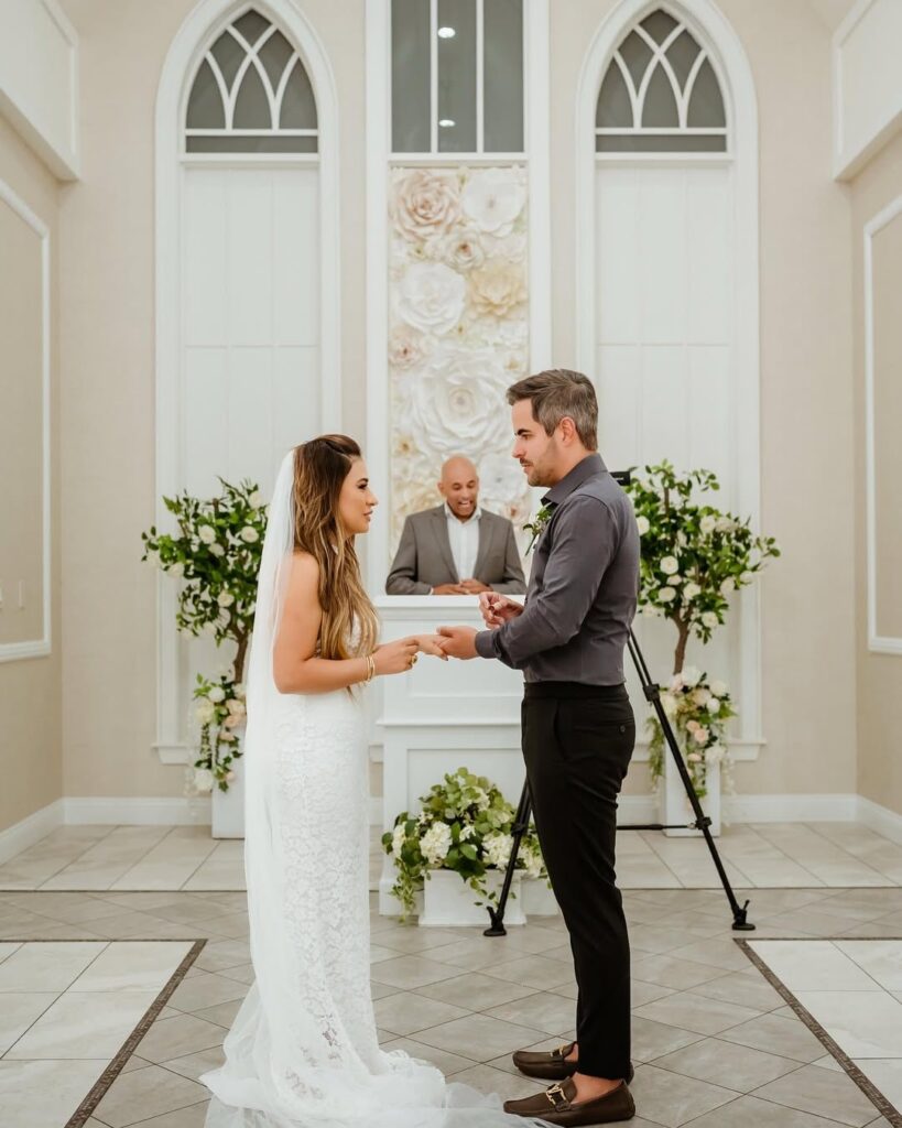 Simone Mendes e Kaká Diniz - Foto: Reprodução / Instagram Las Vegas Tour VIP