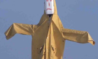 ‘Guardiões’ de plantações: formatos de espantalhos despertam curiosidade