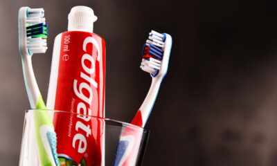 Anvisa recua, mas faz alerta sobre pasta da Colgate