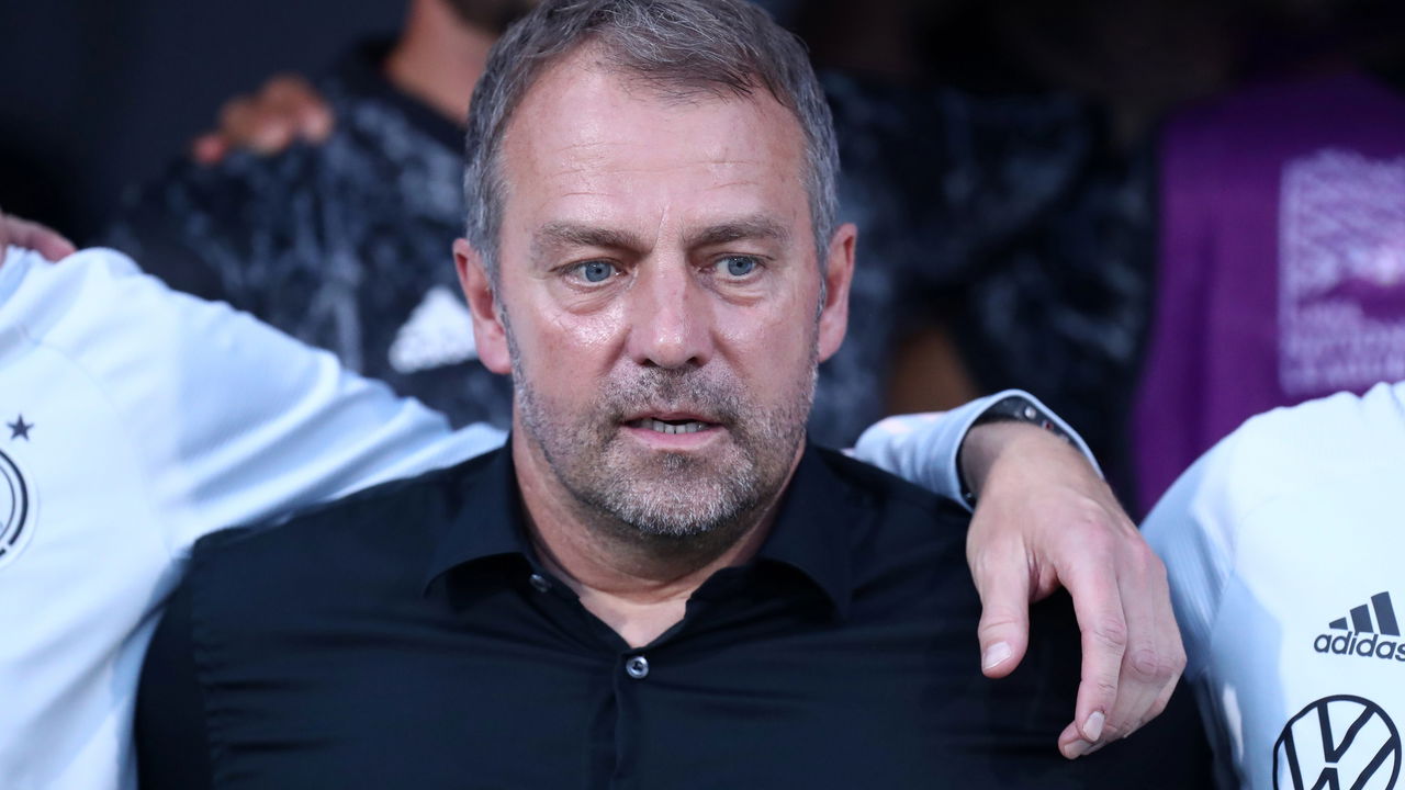 Barcelona de Flick bate recorde histórico na Champions League