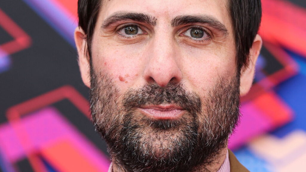 Filme de criador de Succession expõe o lado sombrio dos bilionários