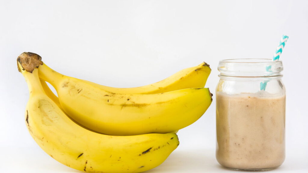 Quer mais músculos? Veja as 3 vitaminas que são seu segredo!