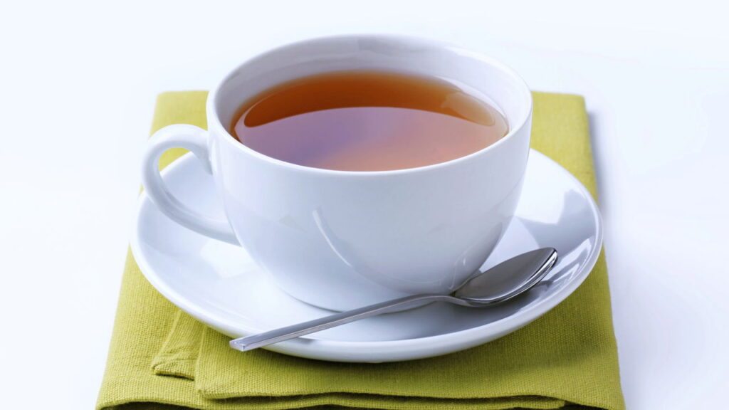 Chá incrível elimina inchaço e regula a pressão arterial!